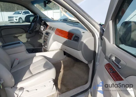 2014 GMC Yukon Slt z USA, uszkodzony, nr VIN 1GKS1CE0XER110982